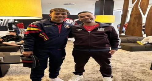 "أنا بحالة أفضل".. الرسالة الأولى من والد لامين يامال بعد حادث طعنه